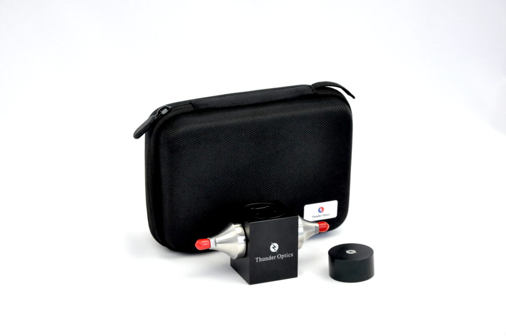 Cuvette Holder with lens in a zip case